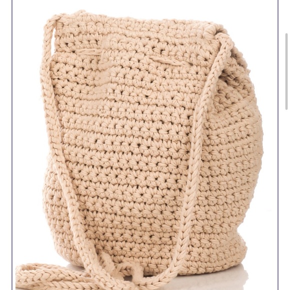 🌻Ivory Crochet Backpack🌻 - Picture 3 of 6